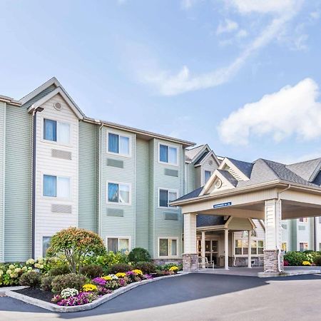 Microtel Inn & Suites By Wyndham Verona Exterior foto